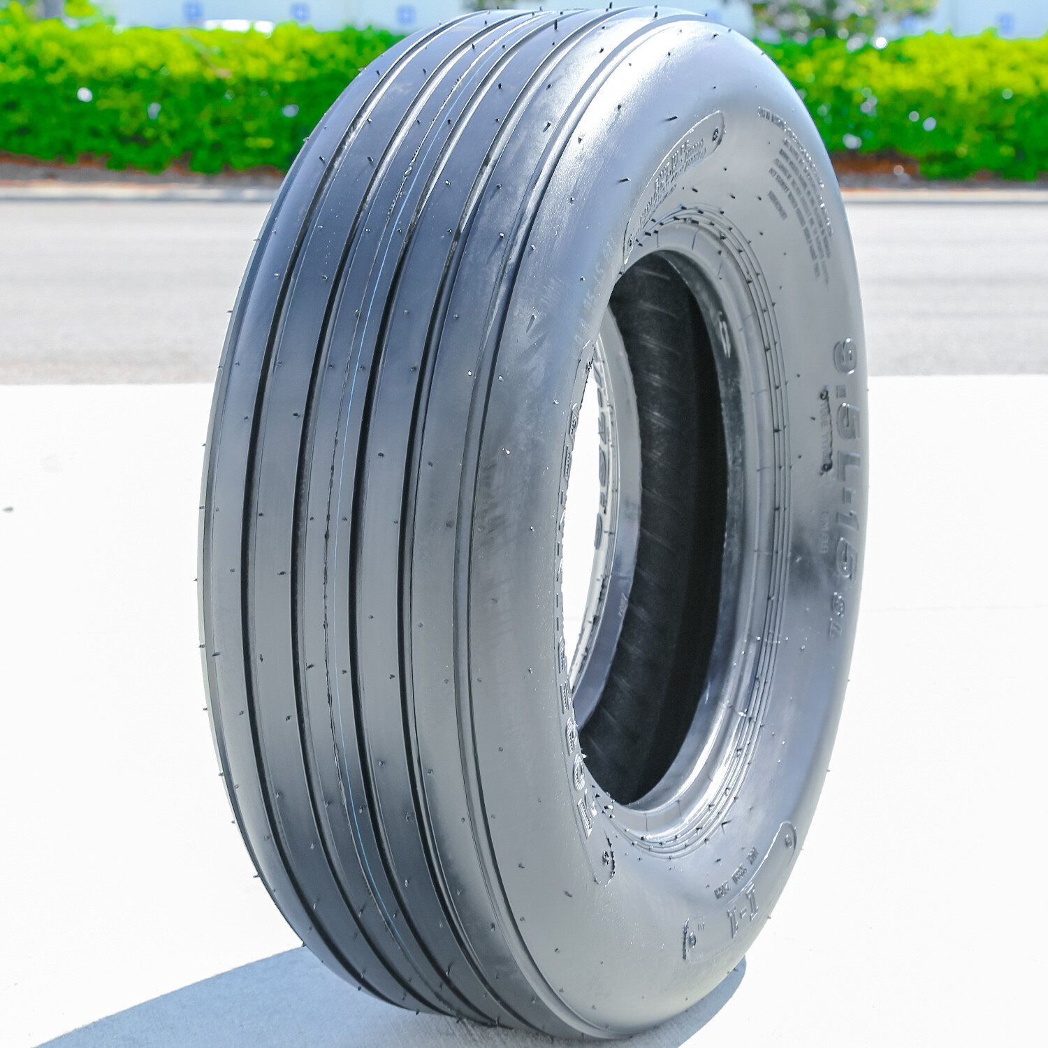 2 Tires Forerunner QH641 9.5L-15 Load 8 Ply (TT) Tractor