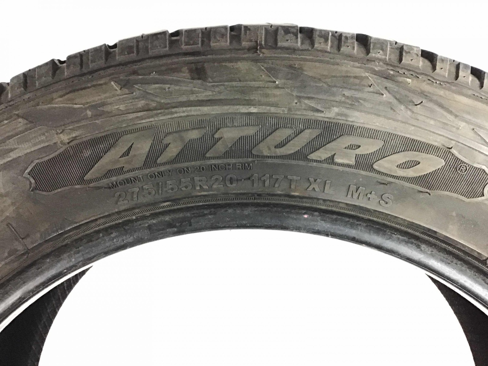 P275/55R20 Atturo Trail Blade A/T 117 T Used 8/32nds