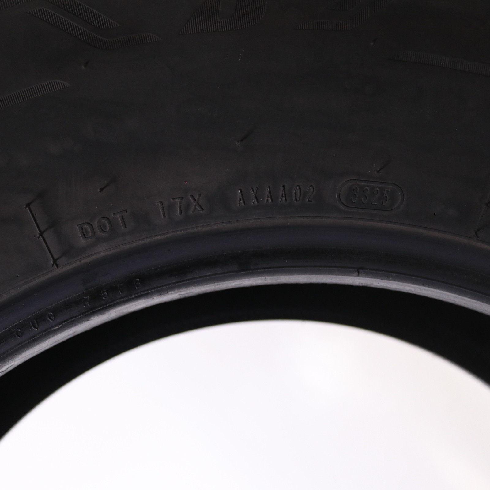 Set of 2 Used 255/65R18 Bridgestone Alenza A/S 02 – 111T – 7-8/32