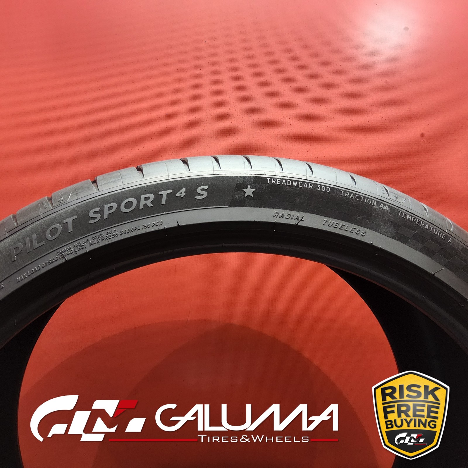 Set of 2 Tires Michelin Pilot Sport 4S ★ XL 315/30ZR22 107Y No Repairs #96263