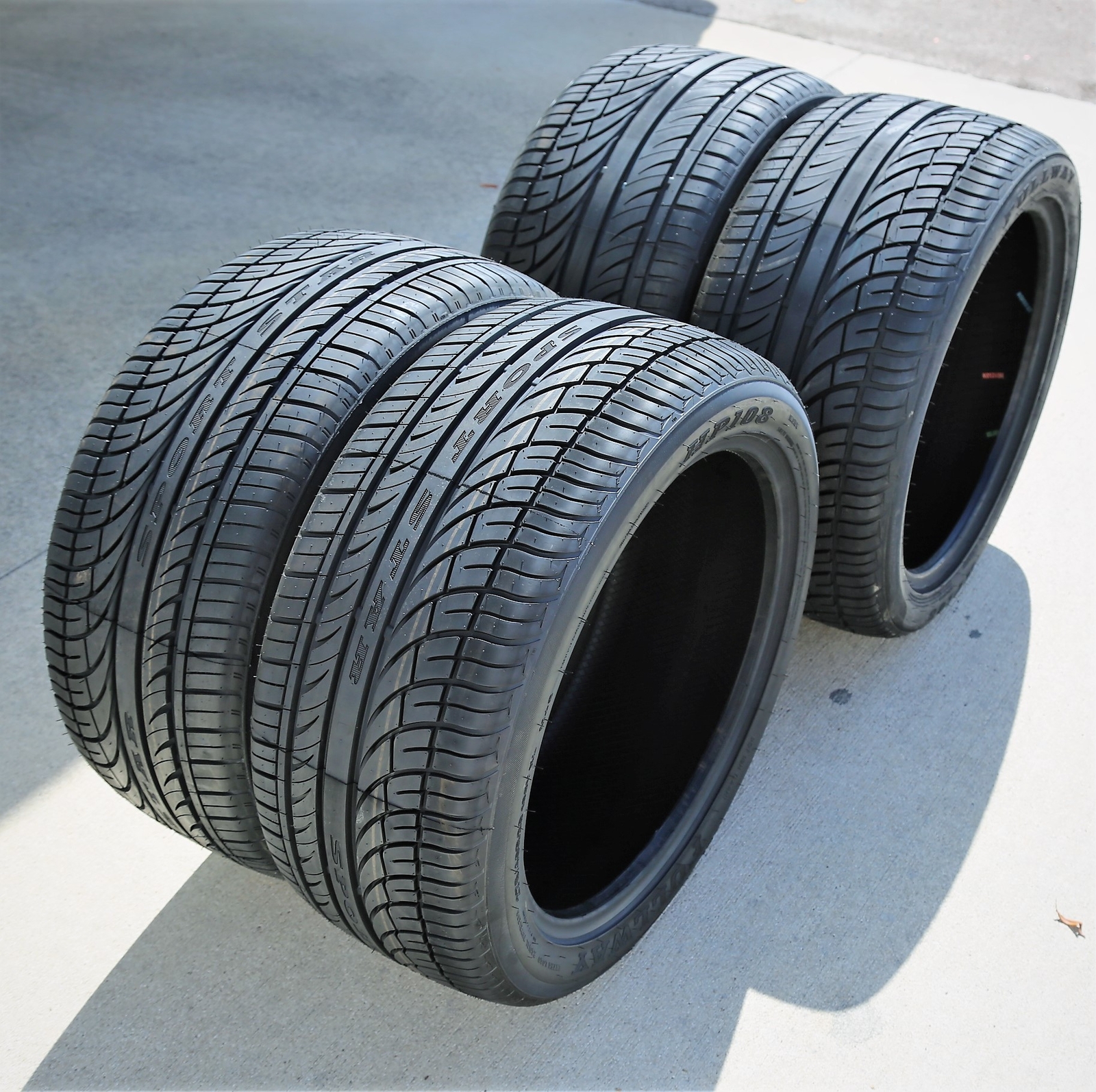 4 New Fullway HP108 2x 275/40R20 106V & 2x 315/35ZR20 110W A/S Performance Tires