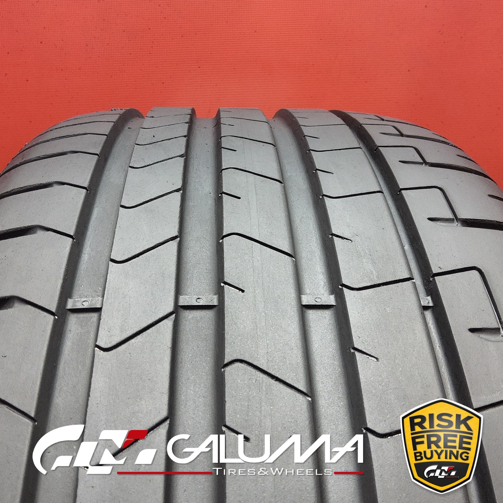 1 Tire Pirelli P-Zero (PZ4) KS ★ XL 245/40R19 245/40/19 2454019 98Y #95746