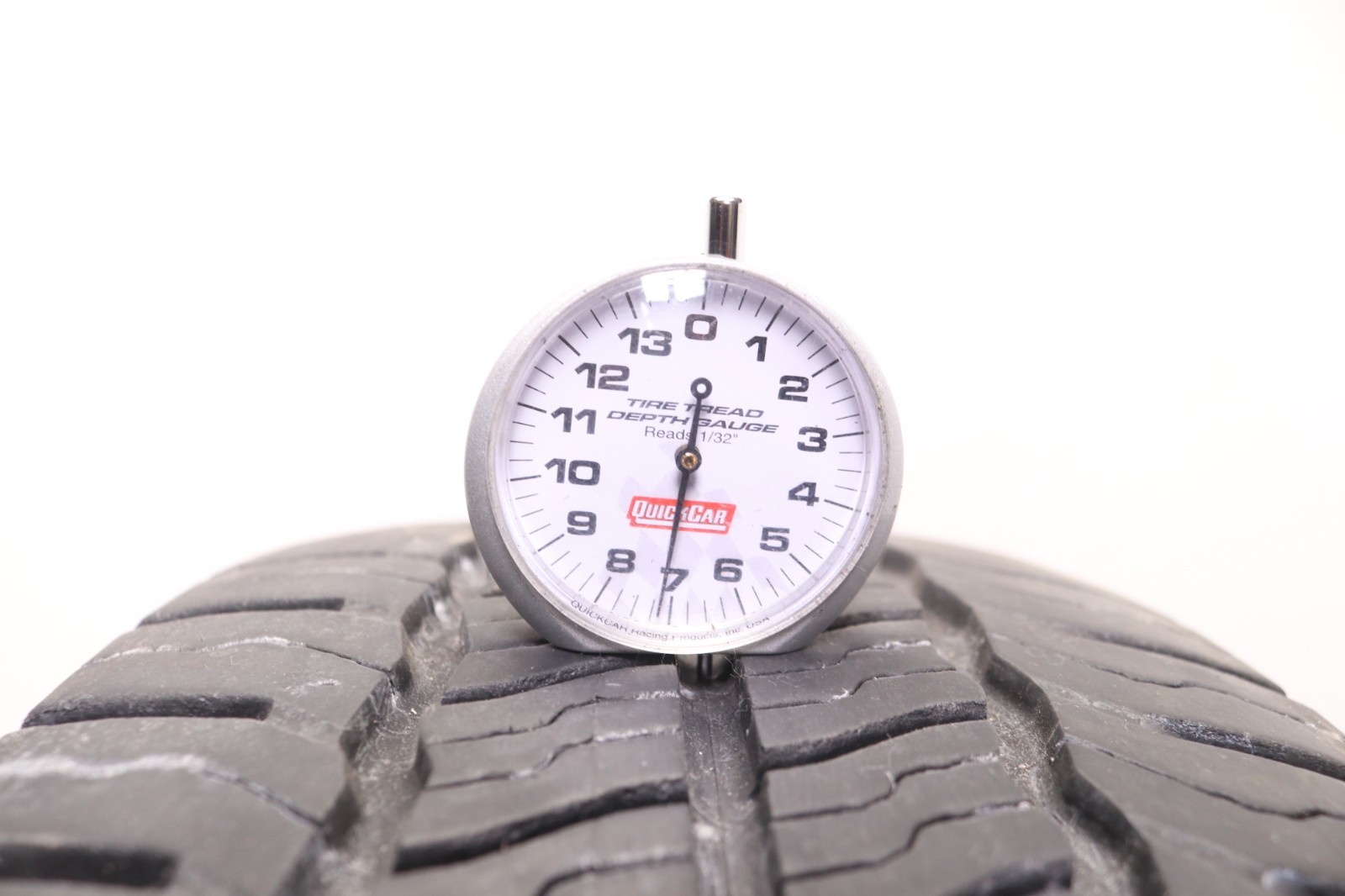 Set of 4 Used LT 225/75R16 Michelin Agilis CrossClimate – 115/112R – 6-7/32