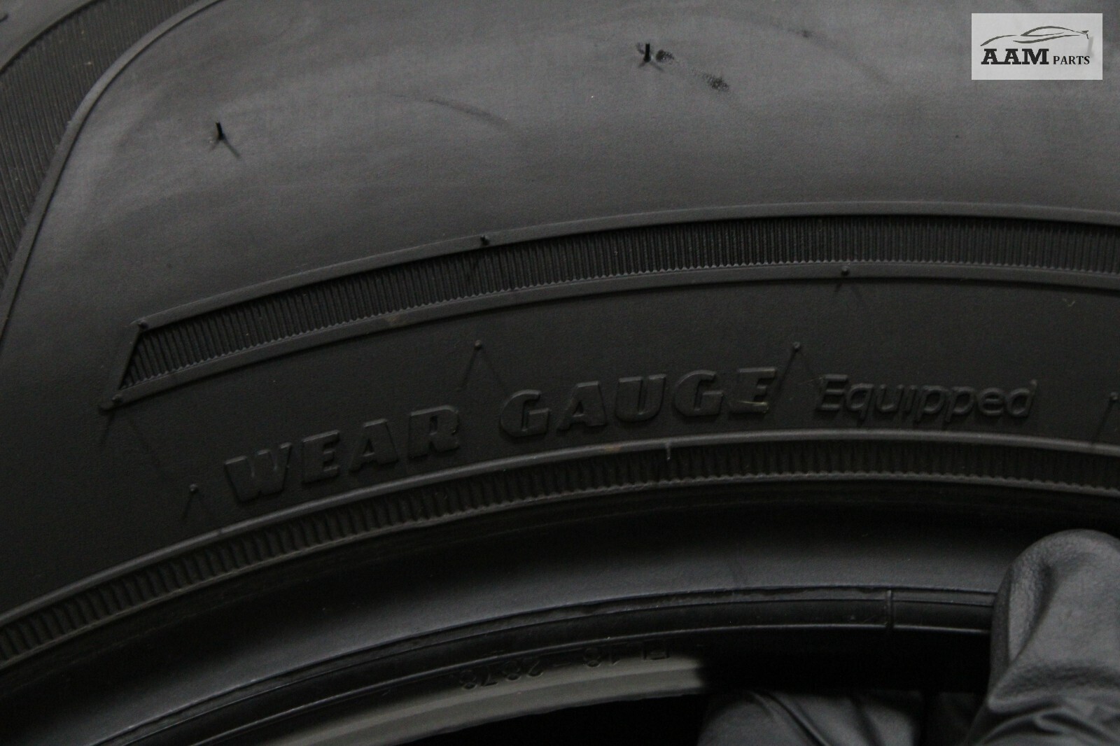 2018-2021 CHEVY EQUINOX WHEEL TIRE 225/65R17 102H GOODYEAR ASSURANCE SET OEM