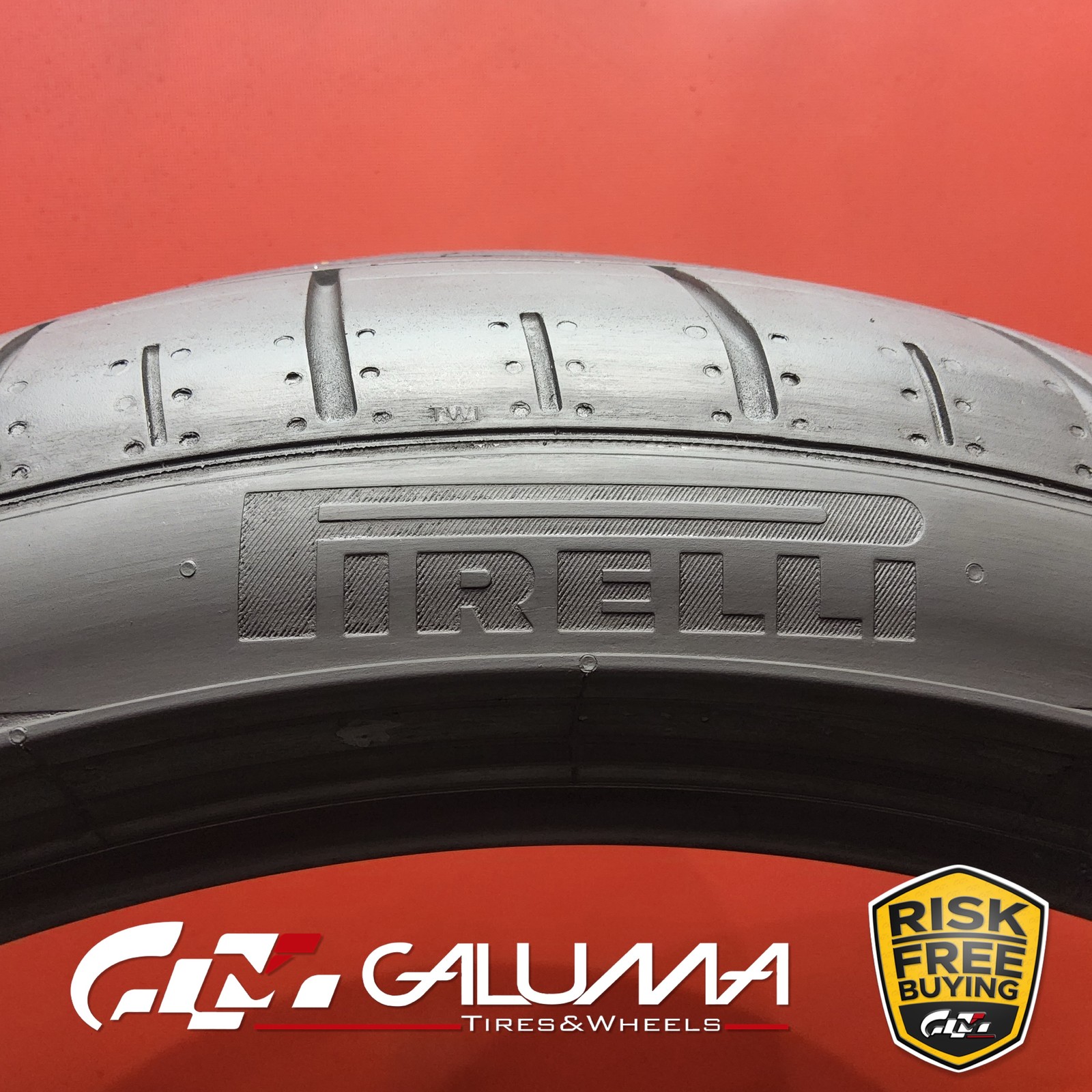 1 Tire Pirelli P-Zero (PZ4) N1 265/35ZR20 265/35/20 2653520 95Y #96270