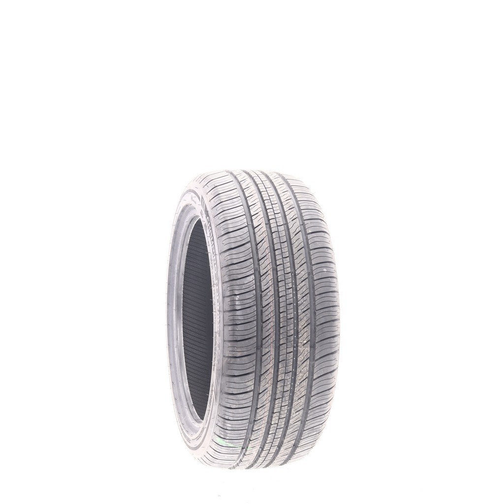 New 225/45R17 GT Radial Champiro Touring AS 91V