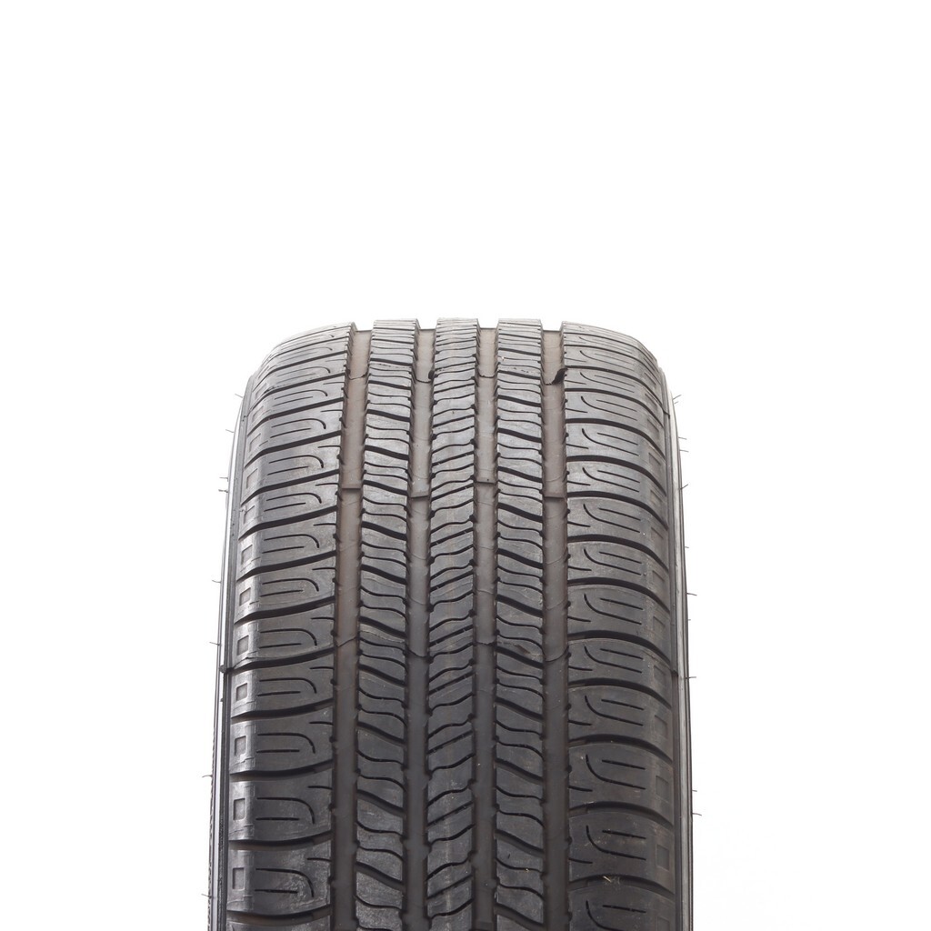 New 225/60R18 Goodyear Assurance All-Season 100H – 8.5/32 (7LSP)