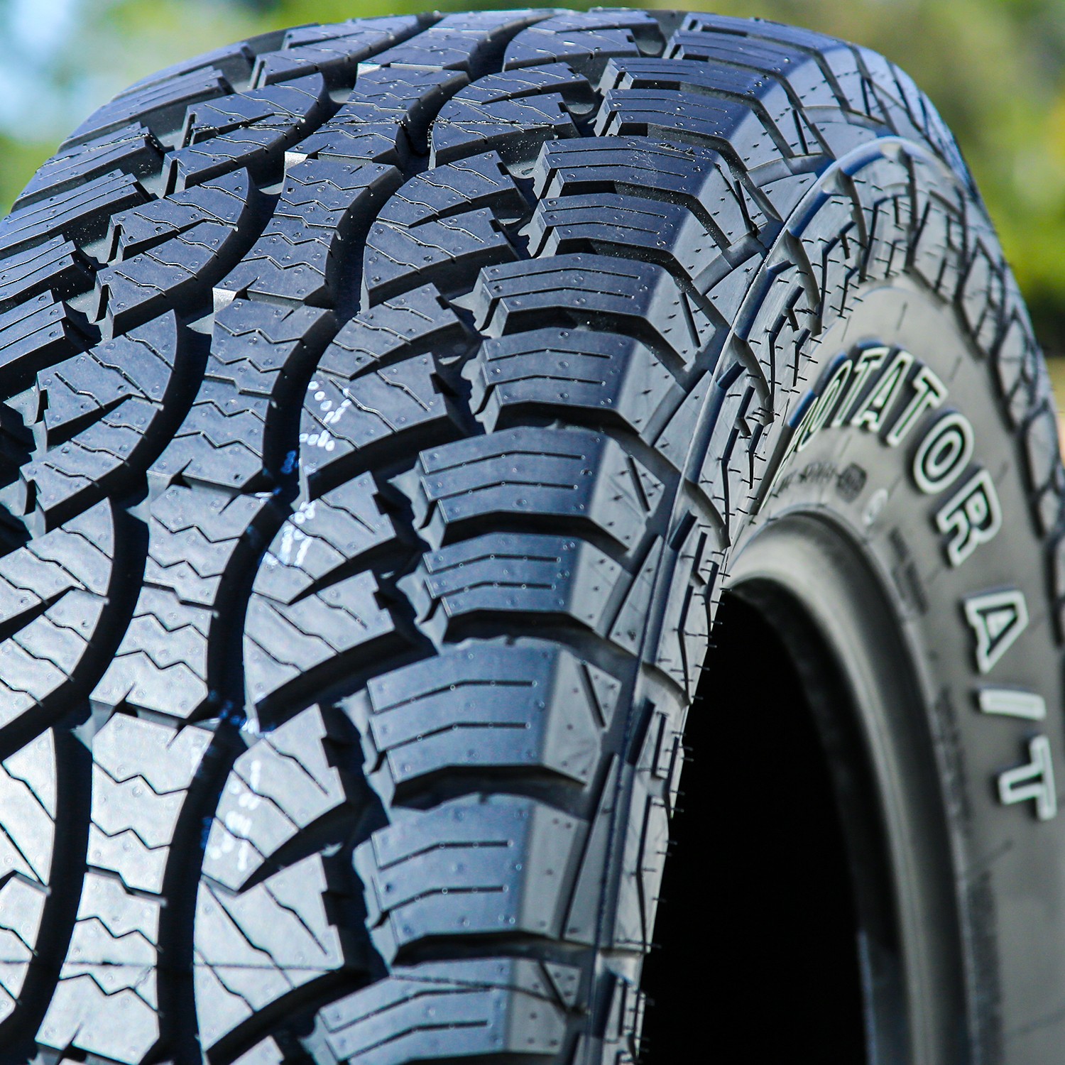4 Tires Evoluxx Rotator A/T LT 265/70R18 Load E 10 Ply AT All Terrain