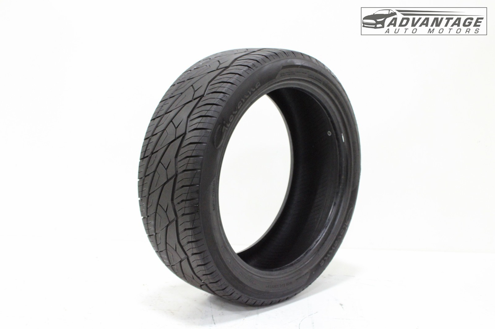 2011-2023 CHRYSLER 300 WHEEL TIRE GIOVANNA 245/45 R20 103W NDS 8/32 OEM