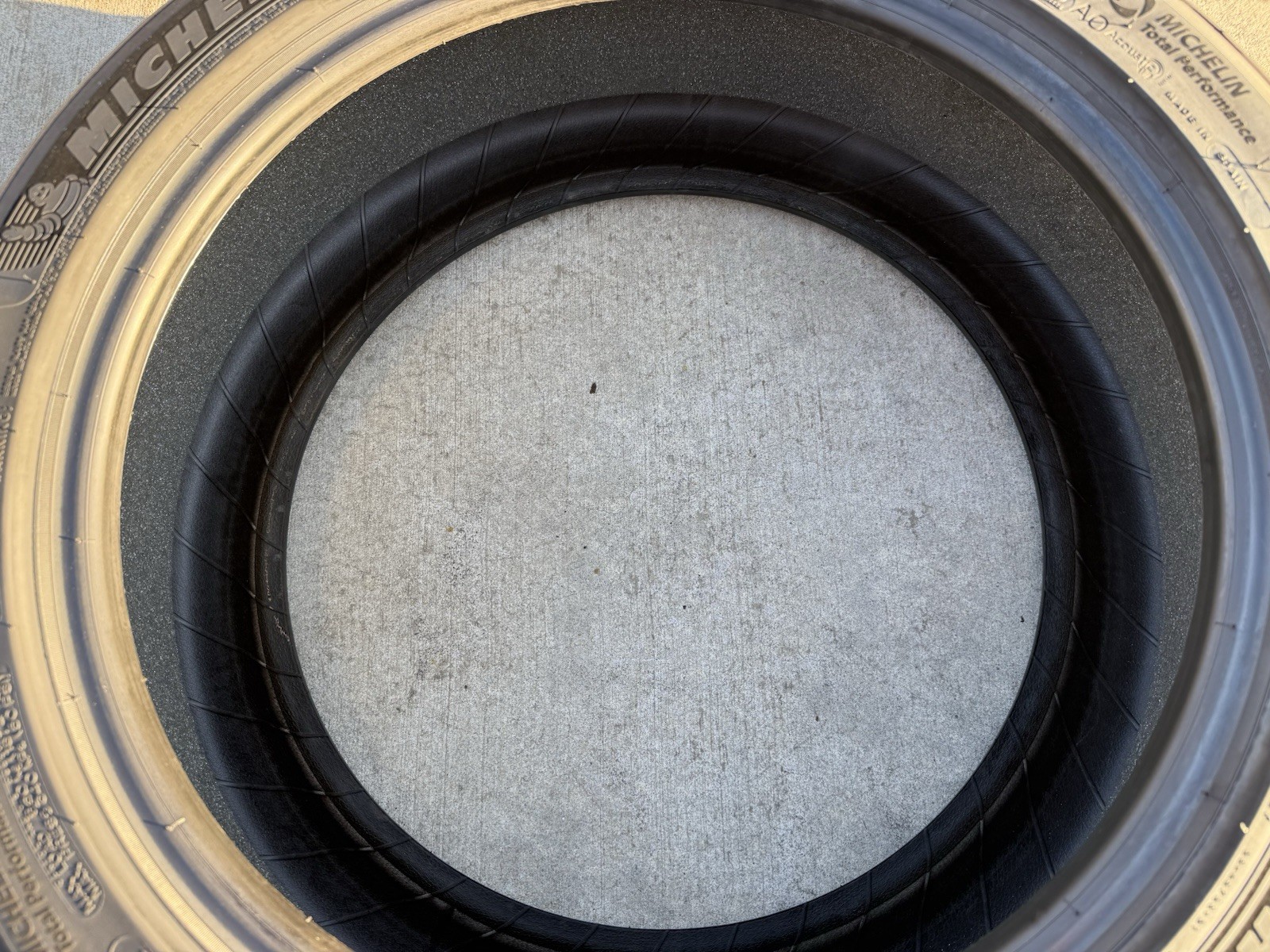 FOUR BRAND NEW 245/45R19 102Y Michelin Pilot Sport 4 Noise Cancelling Tires