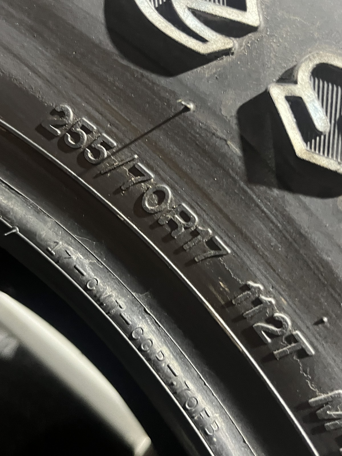 1 Tire Firestone Destination LE3 255/70R17 112T DOT.5225 9.75/32 NO Patch