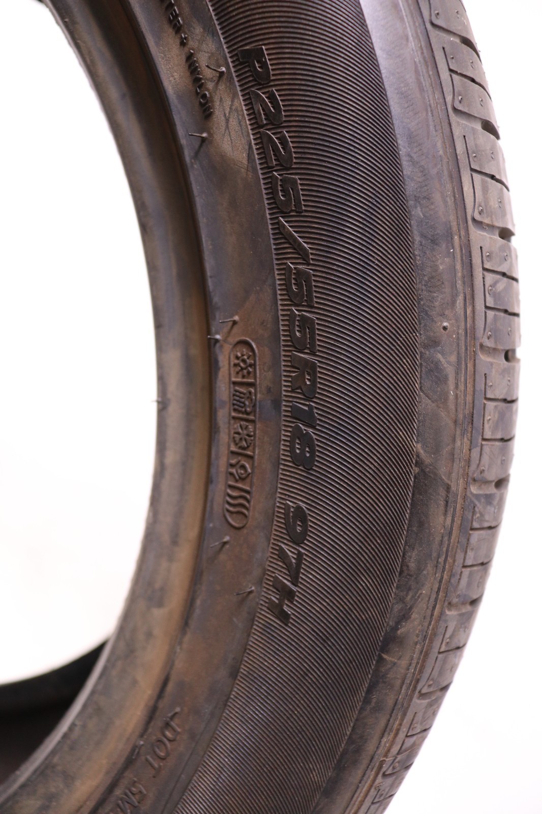 Set of 2 Take Off 225/55R18 Hankook Optimo H426 – 97H – 9.5/32