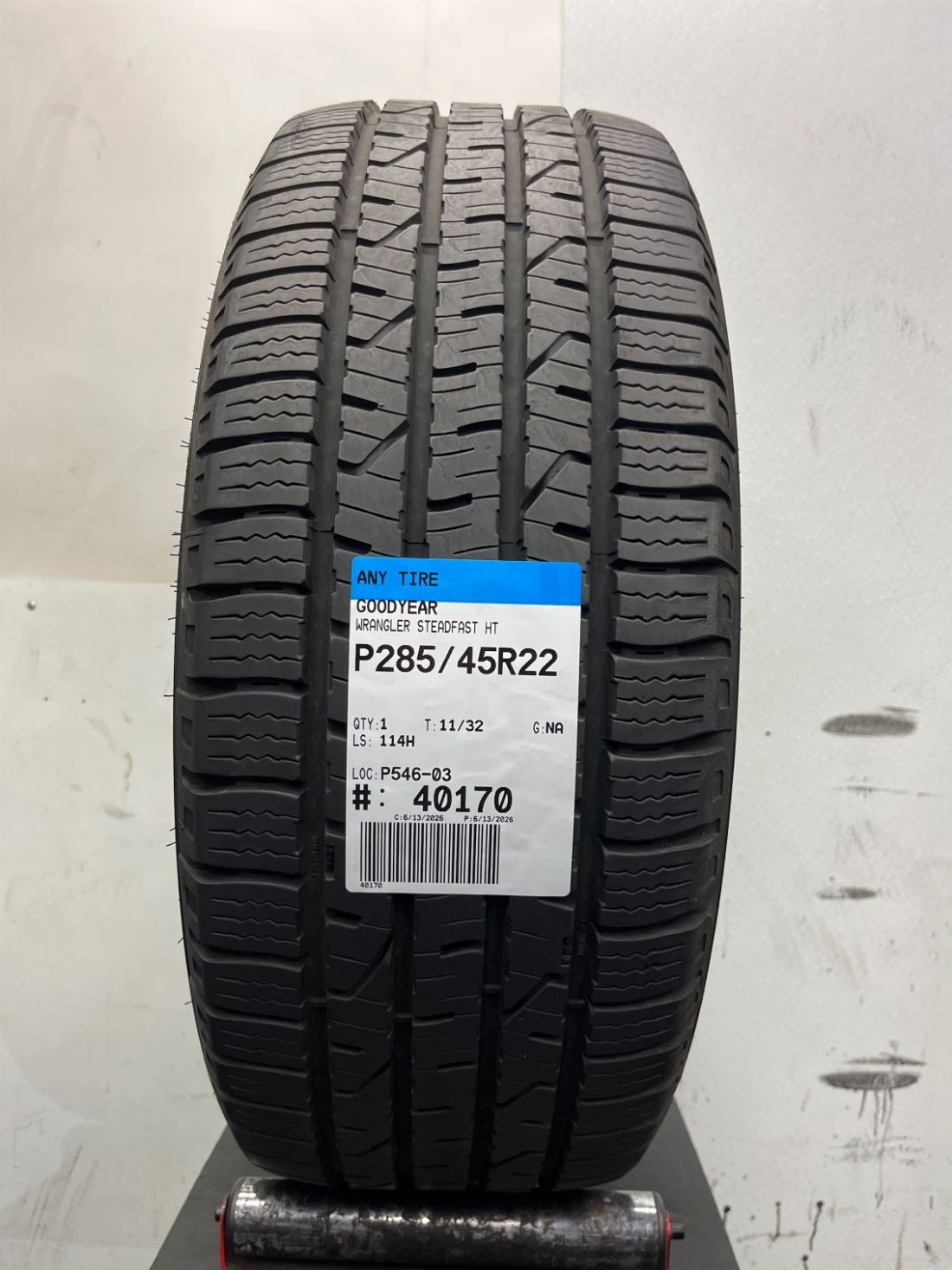 1 Used P285/45R22 Goodyear Wrangler Steadfast HT 114 H – 11/32