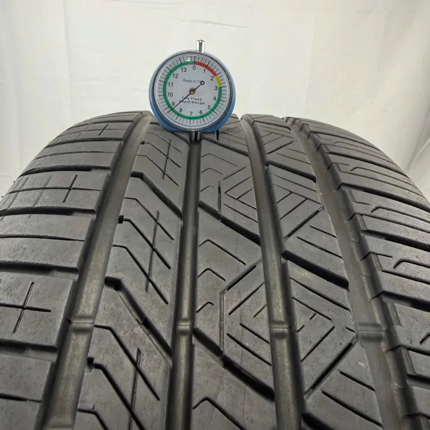 Used 245/45ZR18 Road Hugger GTZ 100W 8.5/32 (DOT 23)
