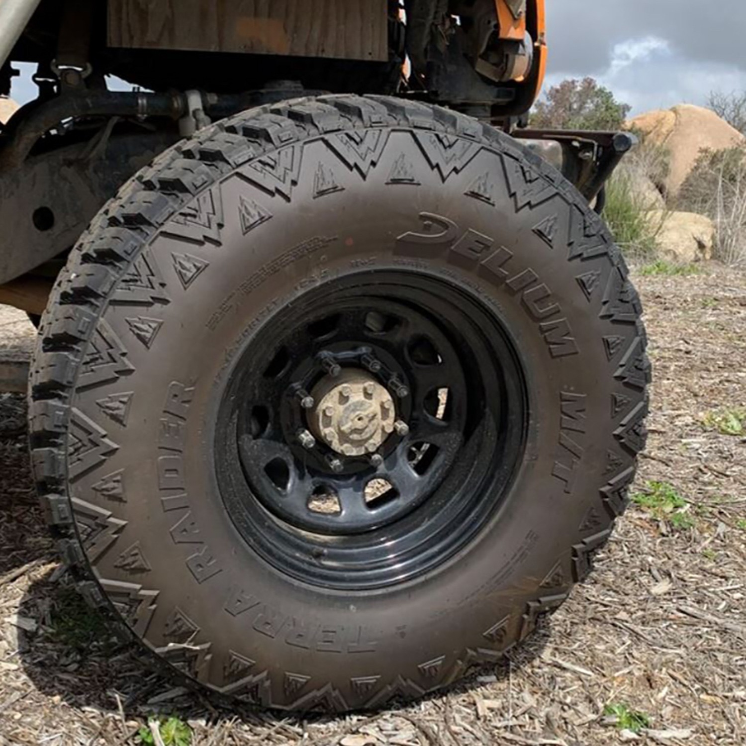 4 Delium Terra Raider M/T KU-255 37X13.50R20 128Q F 12 Ply Light Truck Tires