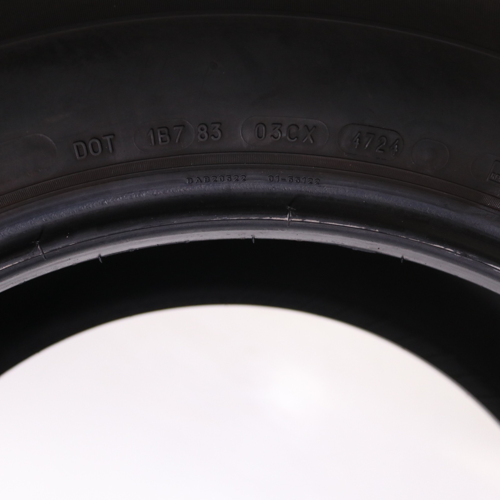 Set of 4 Used 275/60R20 Michelin Defender LTX M/S 2 – 116H – 9.5-10.5/32