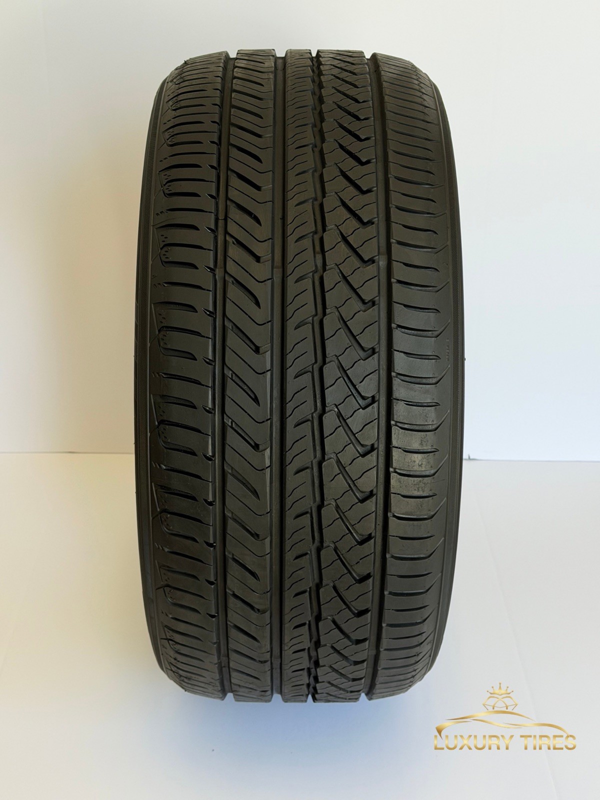 265/35R20 99Y Yokohama Advan Sport A/S+ 10.5/32 DOT 1723 2653520