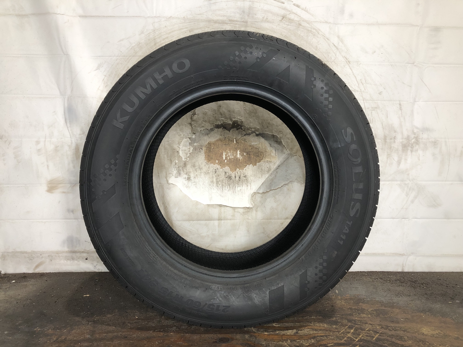 Kumho Solus TA11 P215/60R15 215 60 15 New Tire