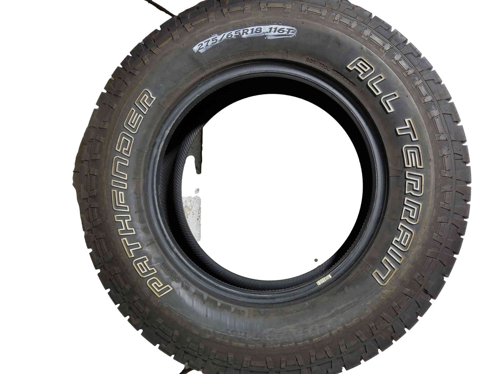 P275/65R18 Pathfinder All Terrain OWL 116 T Used 10/32nds