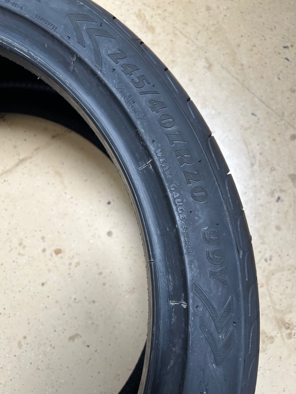1 – NEW 245/40ZR20 (99Y) M+S Goodyear Eagle Exhilarate – 6182