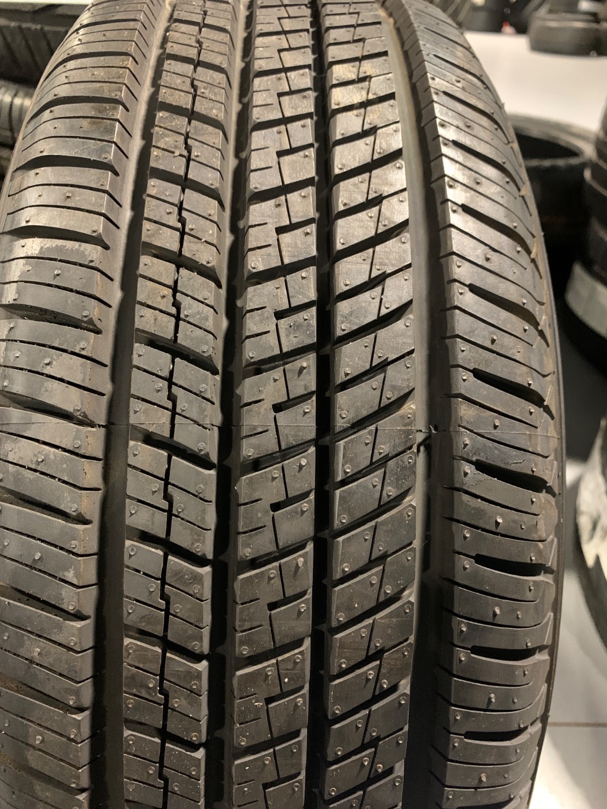 1 New 195 55 16 Yokohama Avid Ascend GT All Season (NOS) Tire