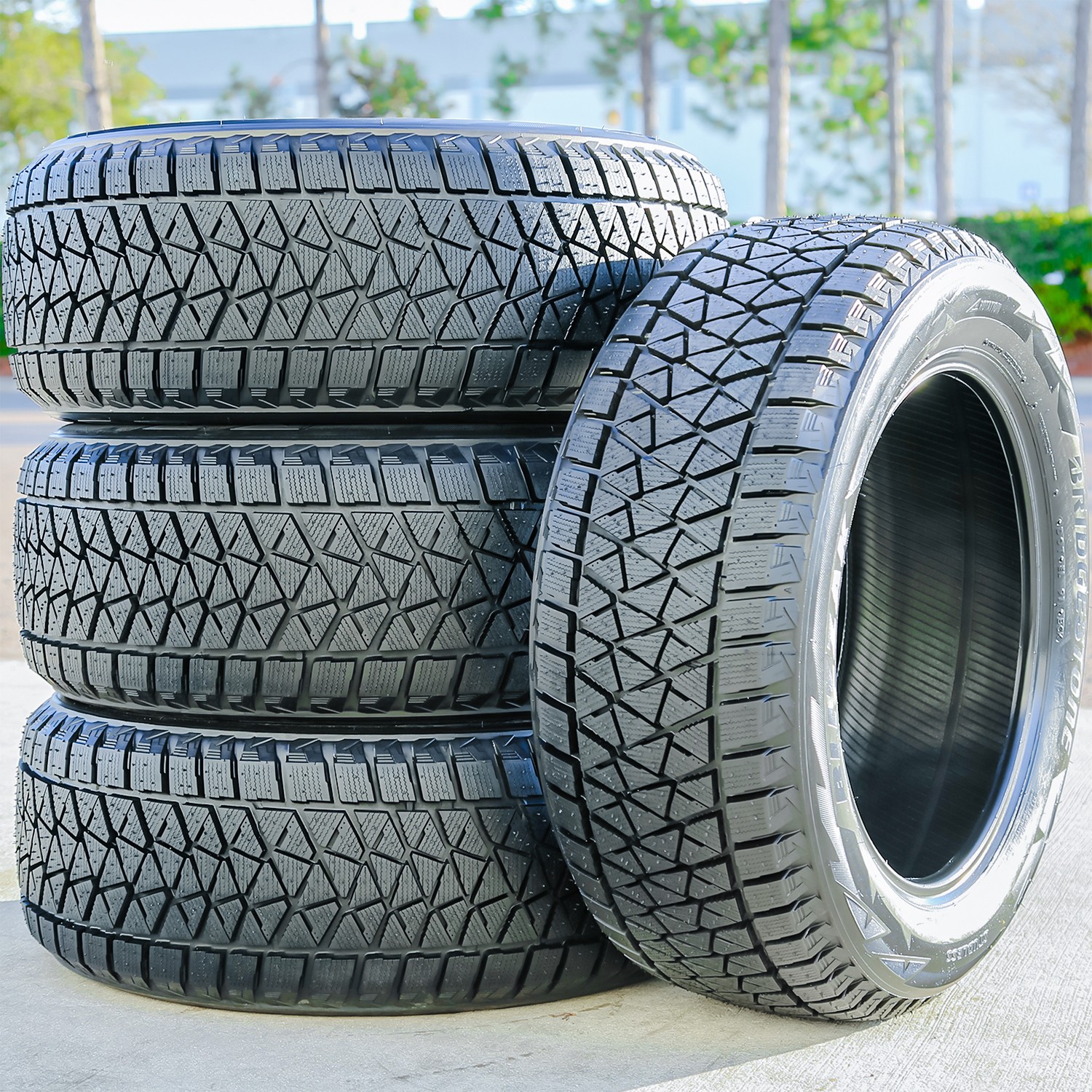 4 Tires Bridgestone Blizzak DM-V2 265/70R16 112R (Studless) Winter TakeOff