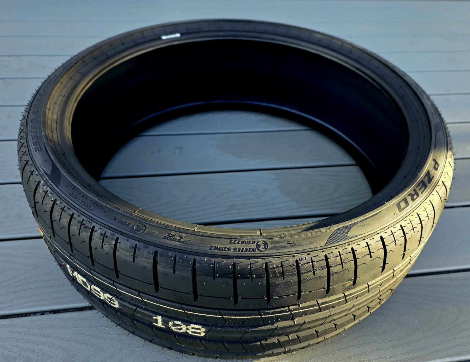 Pirelli P-ZERO PZ4 SPORT 255/30R22 95Y XL Ultra High Performance Tires 255 30 22