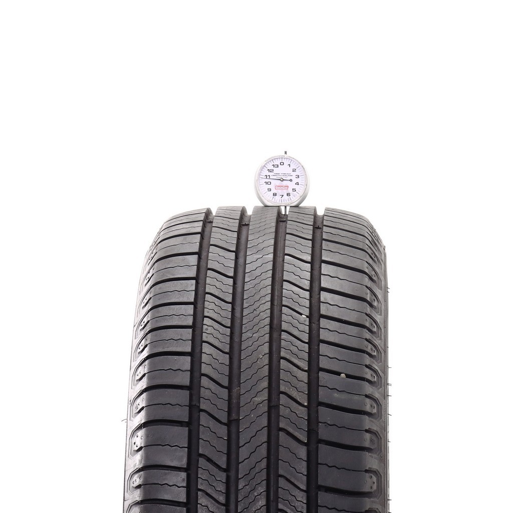 Set of (4) Used 215/55R17 Michelin Defender 2 94H – 9.5-10.5/32