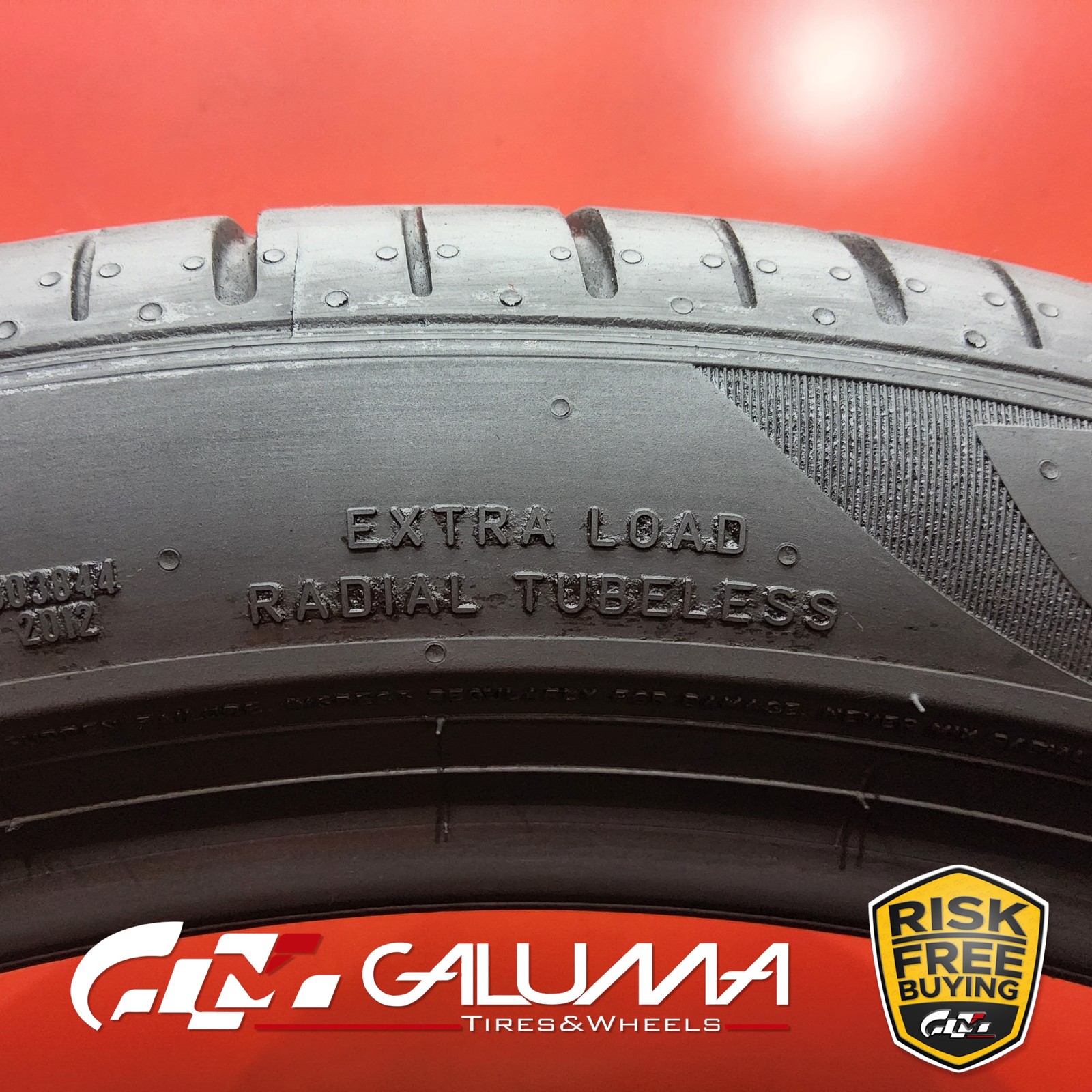 Set of 2 Tires Pirelli P-Zero (PZ4) ★ MO XL 245/40/20 R20 99Y No Repairs #95901