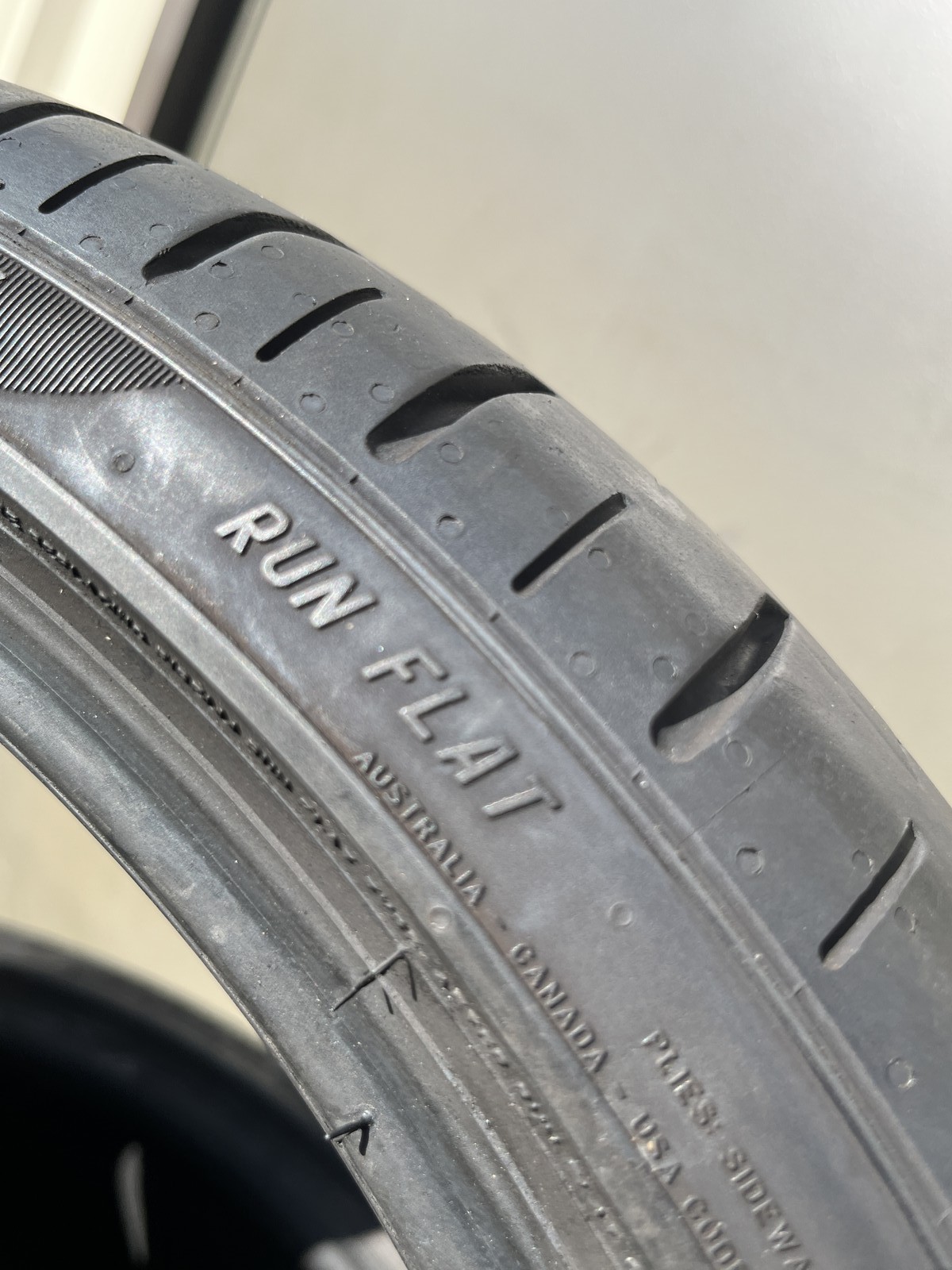 1 Pirelli P Zero PZ4 Run Flat ★ BMW 205/40R18 86W DOT.0124 5.75/32 NO Patch