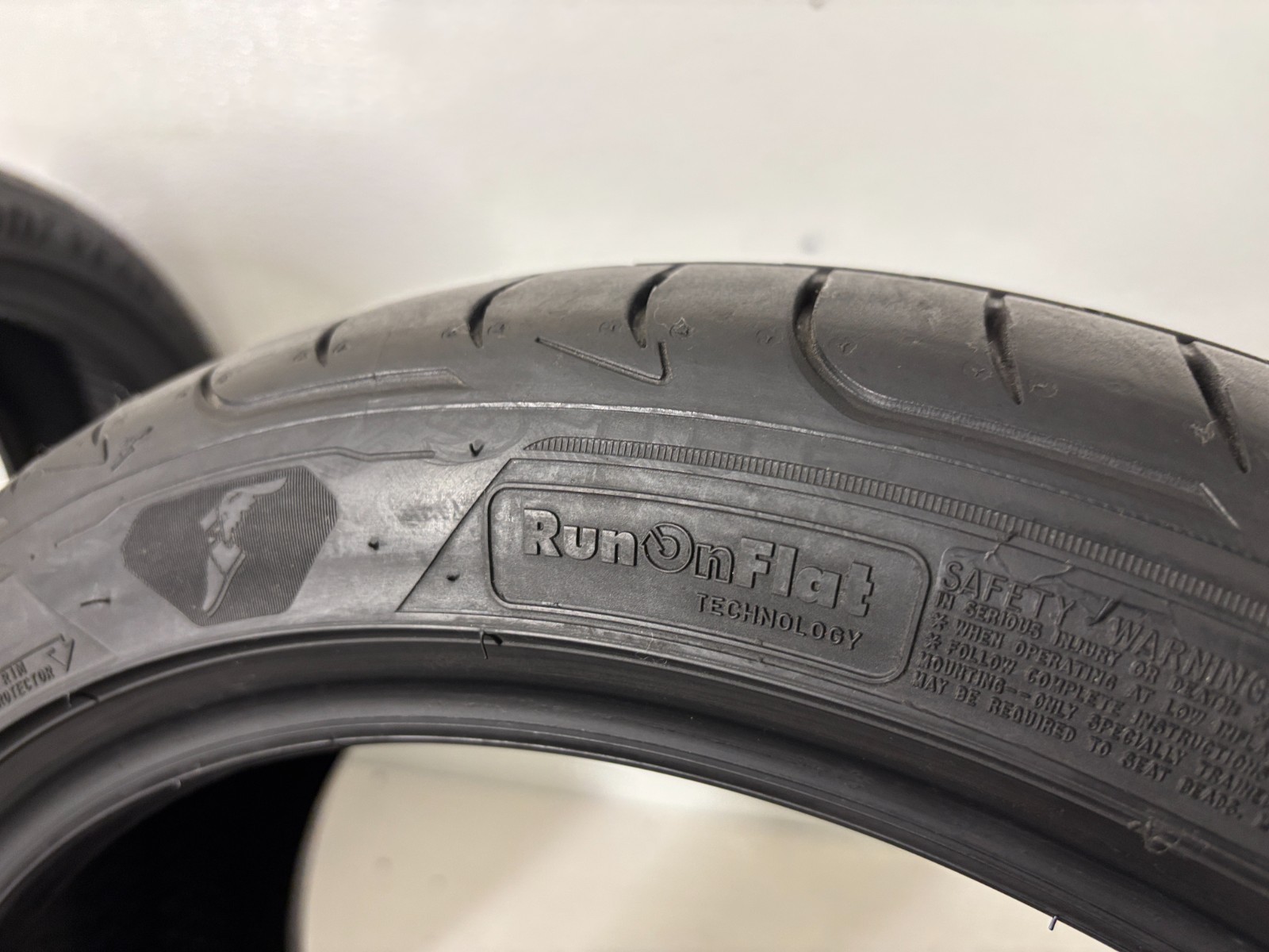 2 Tires 205 45 17 Goodyear Eagle F1 Asymmetric 3 Run Flat (7.00/32 = 77% Tread)