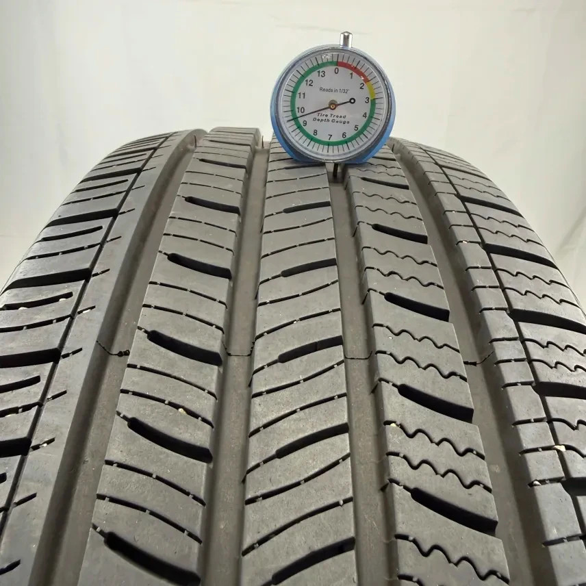 Used 225/60R17 Kumho Solus TA11 99V 9.5/32 (DOT 24)