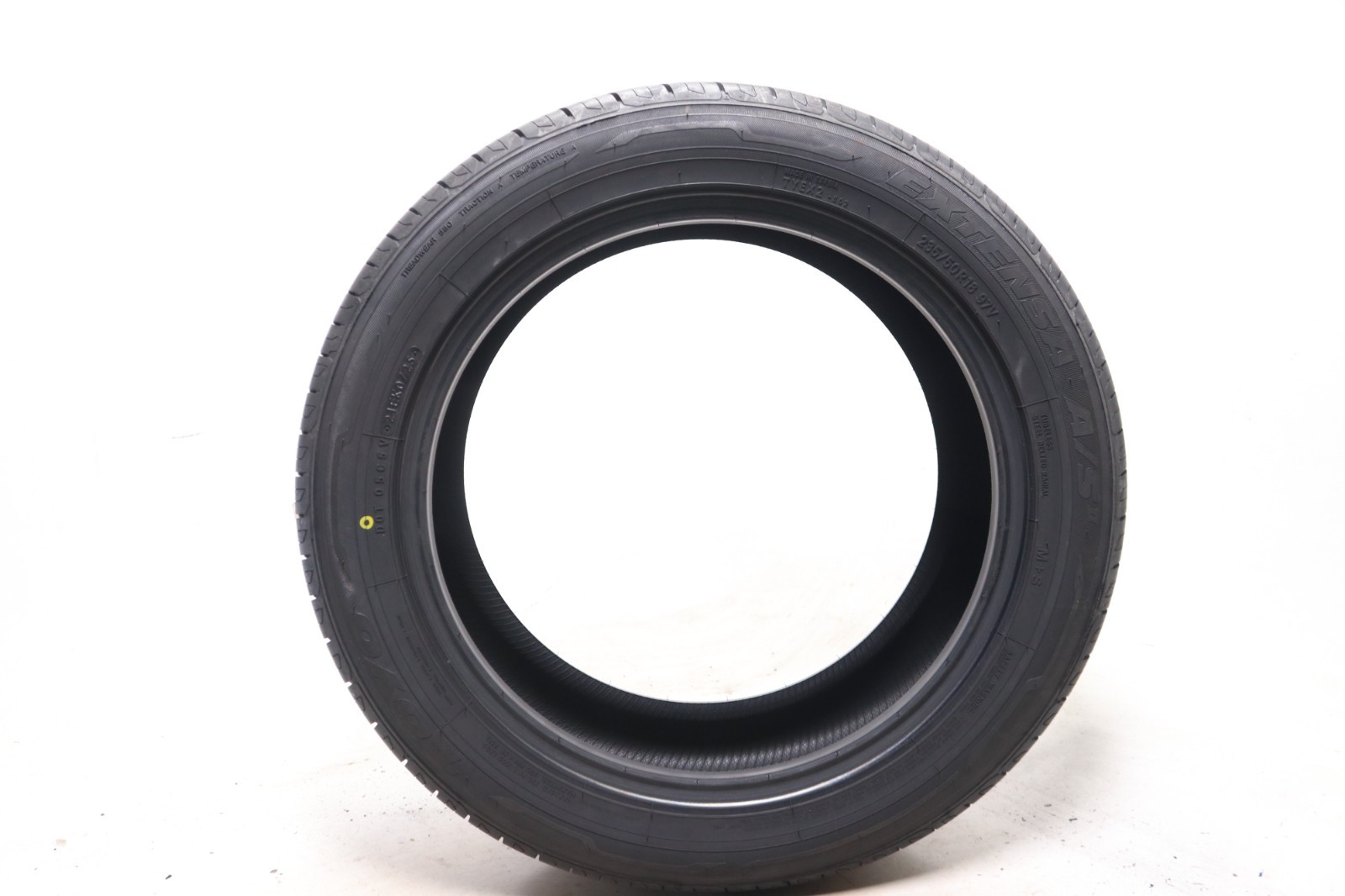 New 235/50R18 Toyo Extensa A/S II – 97V – 10.5/32 No Repairs