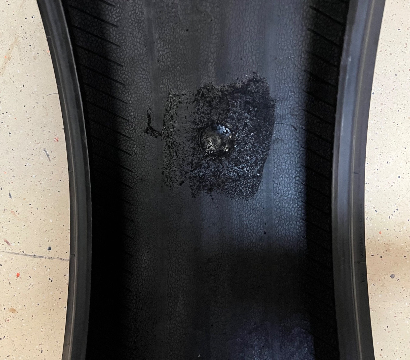 1 – TAKEOFF 235/35ZR20 (88Y) Pirelli P Zero PZ4 (N1) Porsche OEM – 3035