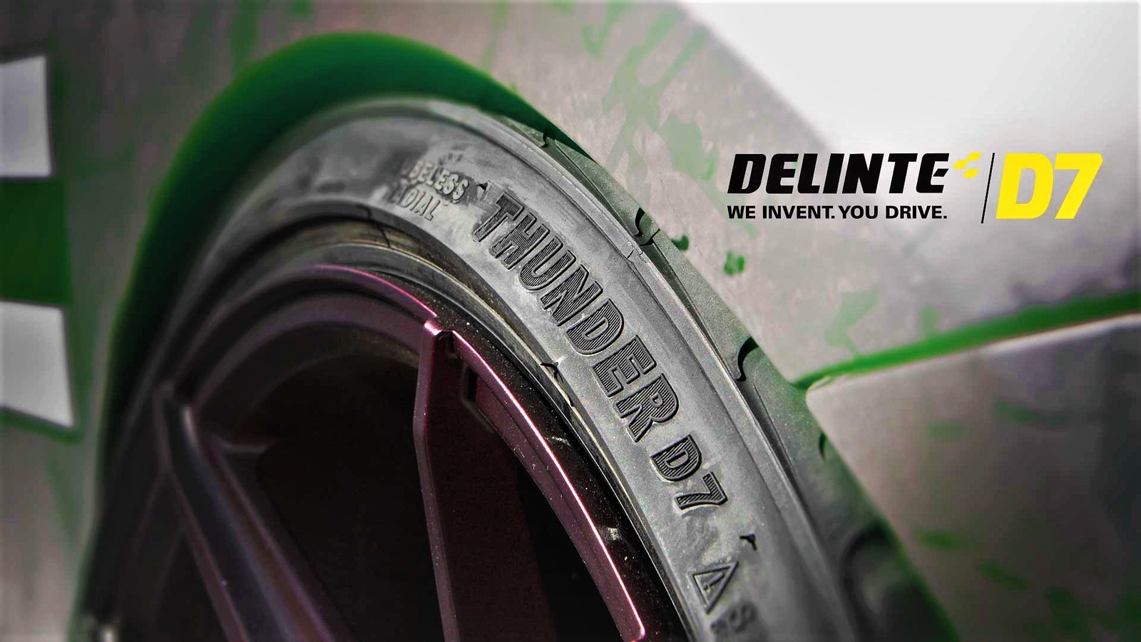 Tire Delinte Thunder D7 235/35ZR20 235/35R20 92W XL A/S High Performance