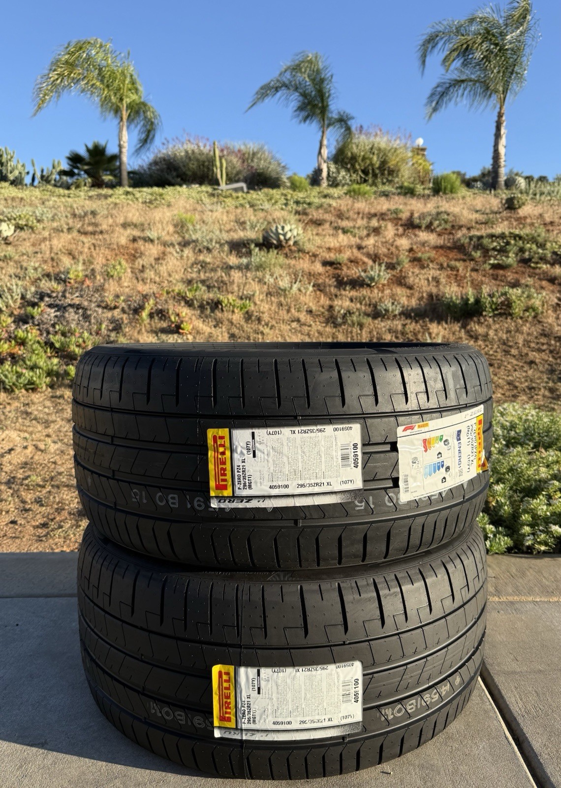 Set of TWO BRAND NEW 295/35ZR21 (107Y) Pirelli P Zero PZ4 Sport Tires 2953521