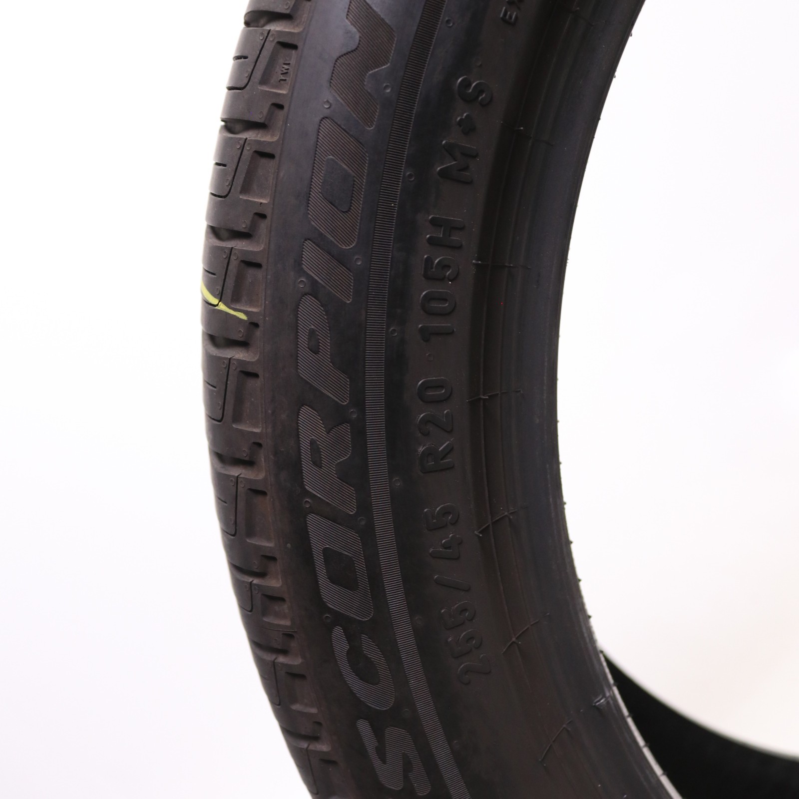 Set of 4 Used 255/45R20 Pirelli Scorpion MS RE0 Run Flat – 105H – 7-8/32