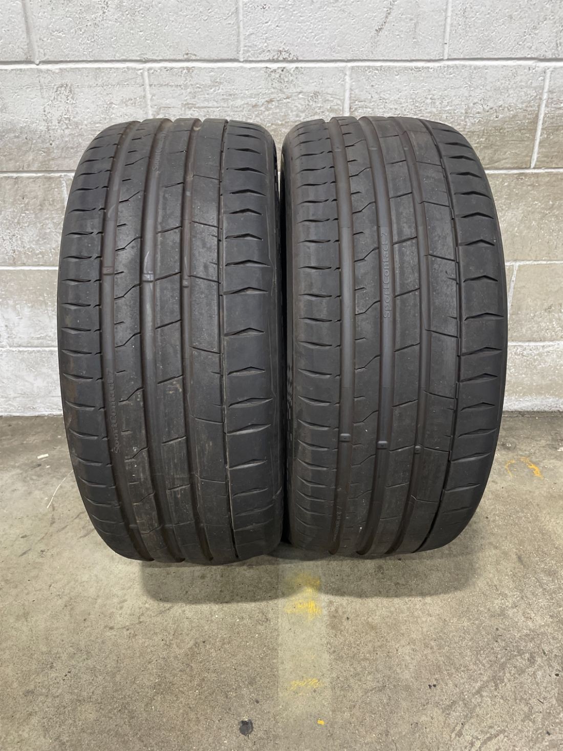 2x P255/45R20 Continental SportContact 7 8/32 105 Y Used Tires 2554520