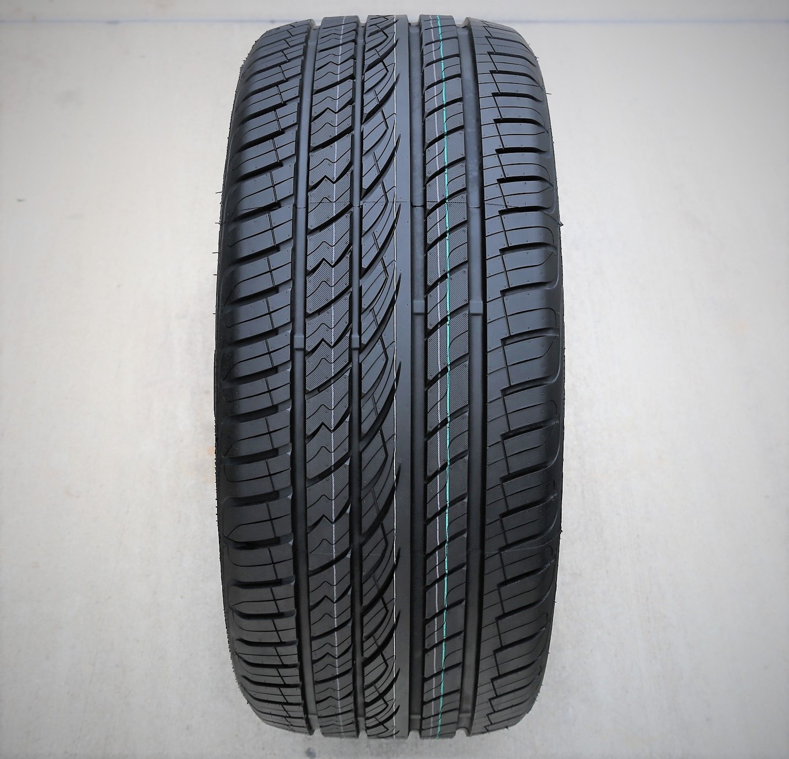 4 Maxtrek Fortis T5 285/35R22 ZR 106W XL All Season Performance Tires UTQG 300AA