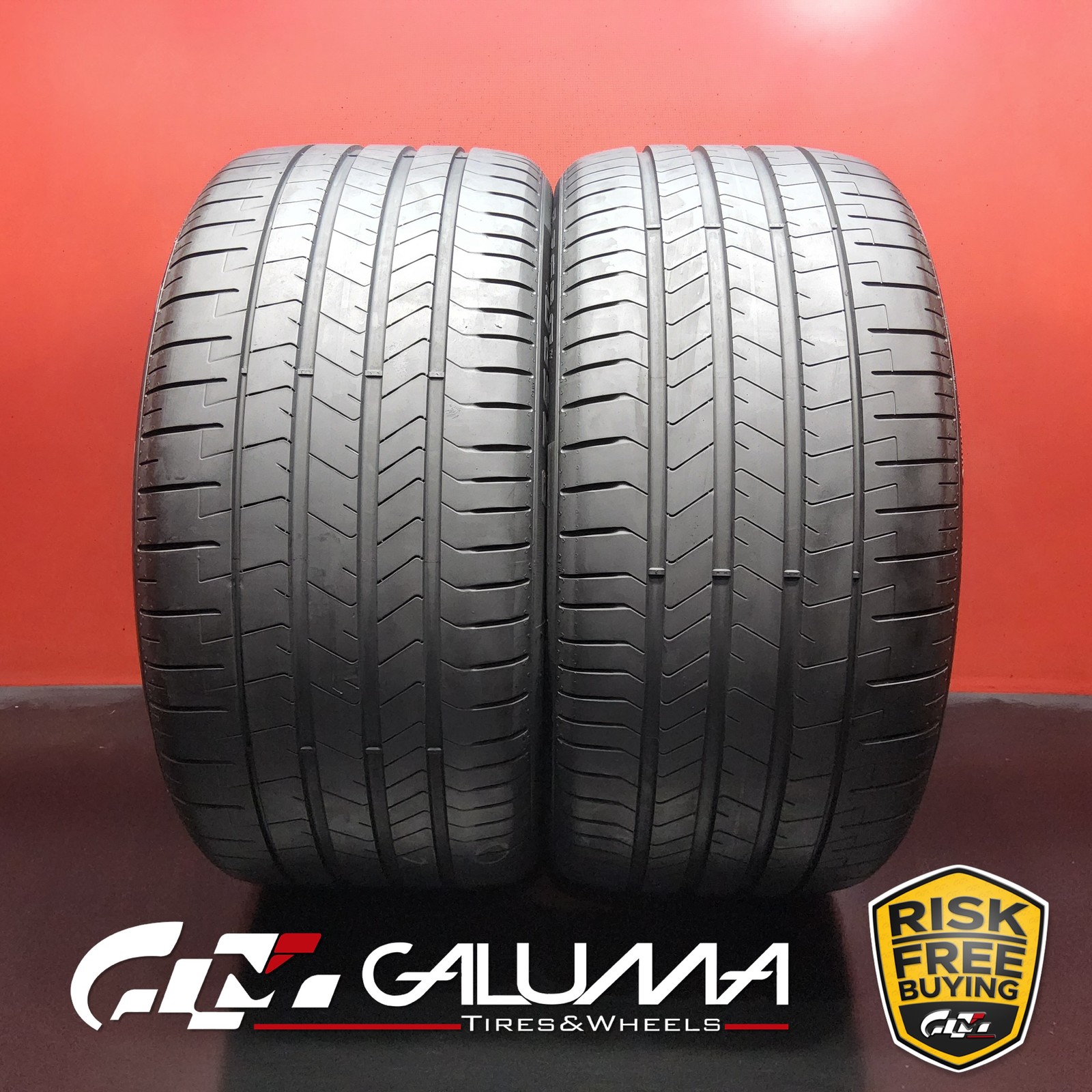 Set of 2 Tires LikeNEW Pirelli P Zero PZ4 II★ XL 315/30R22 315/30/22 107Y #95059