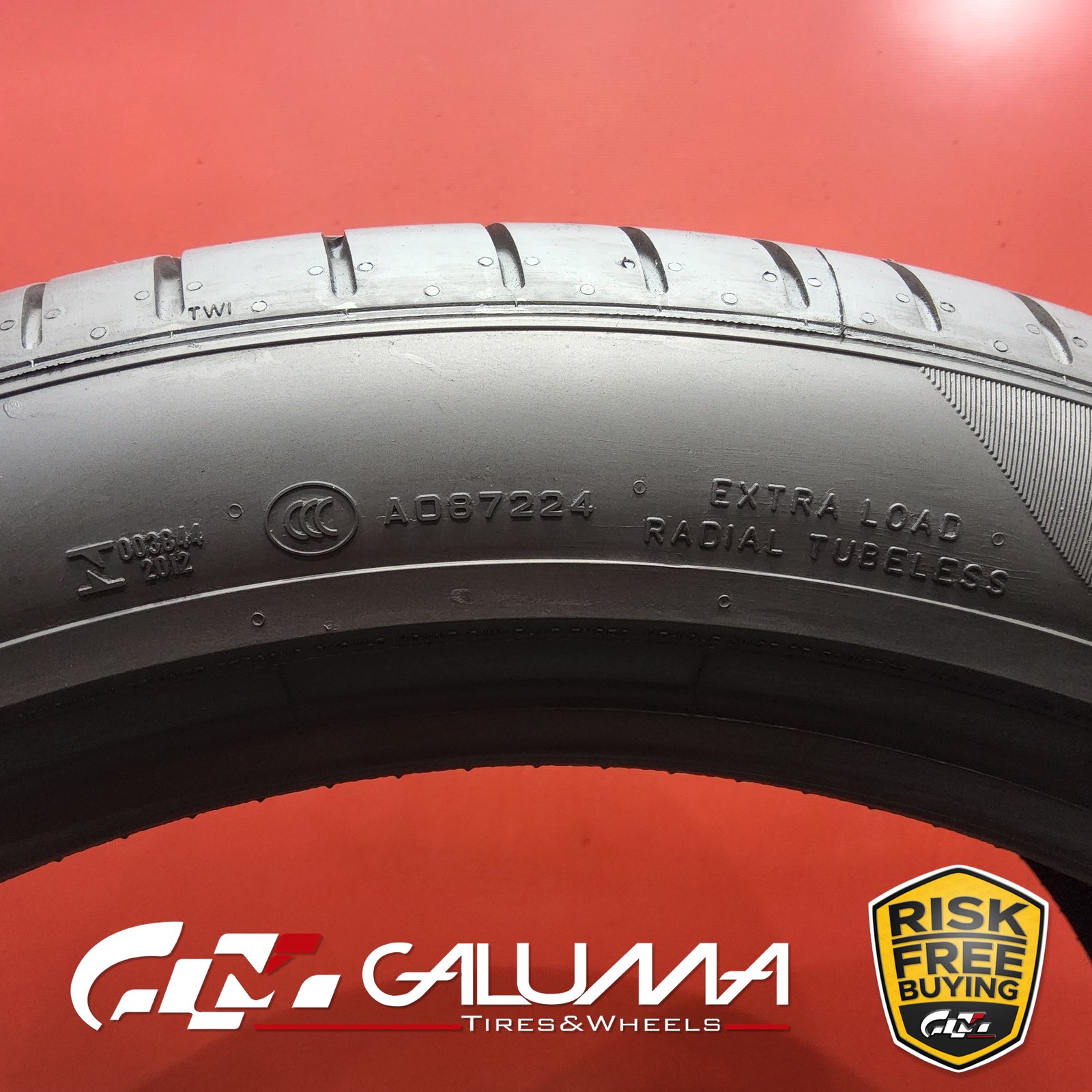 1 Tire LikeNEW Pirelli P-Zero (PZ4) RunFlat ★ XL 275/40R20 275/40/20 106W #95911