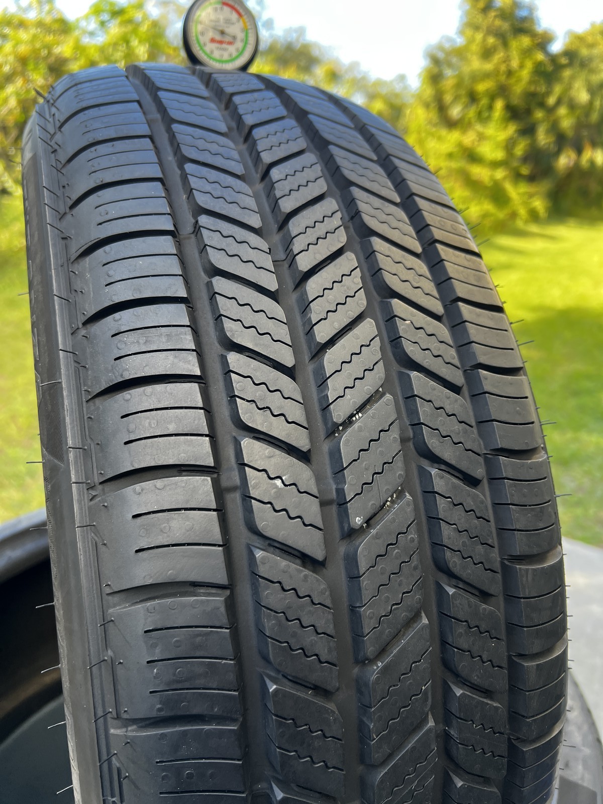 1 New Bridgestone Turanza EverDrive Enliten 215/55R17 94V DOT.2025 11/32 New