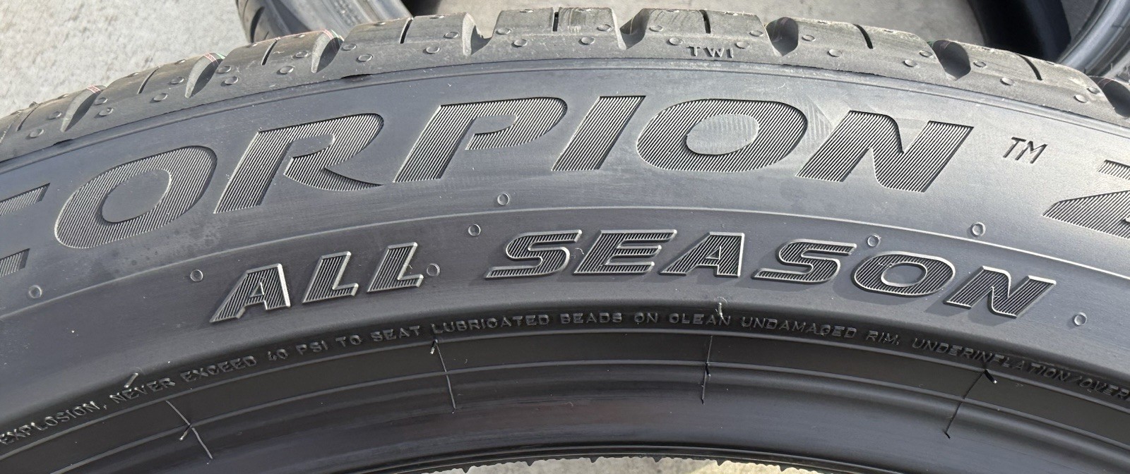 TWO NEW 265/40R21 Pirelli Scorpion Zero A/S MOE-S Run Flat RFT ELECT PNCS Tires
