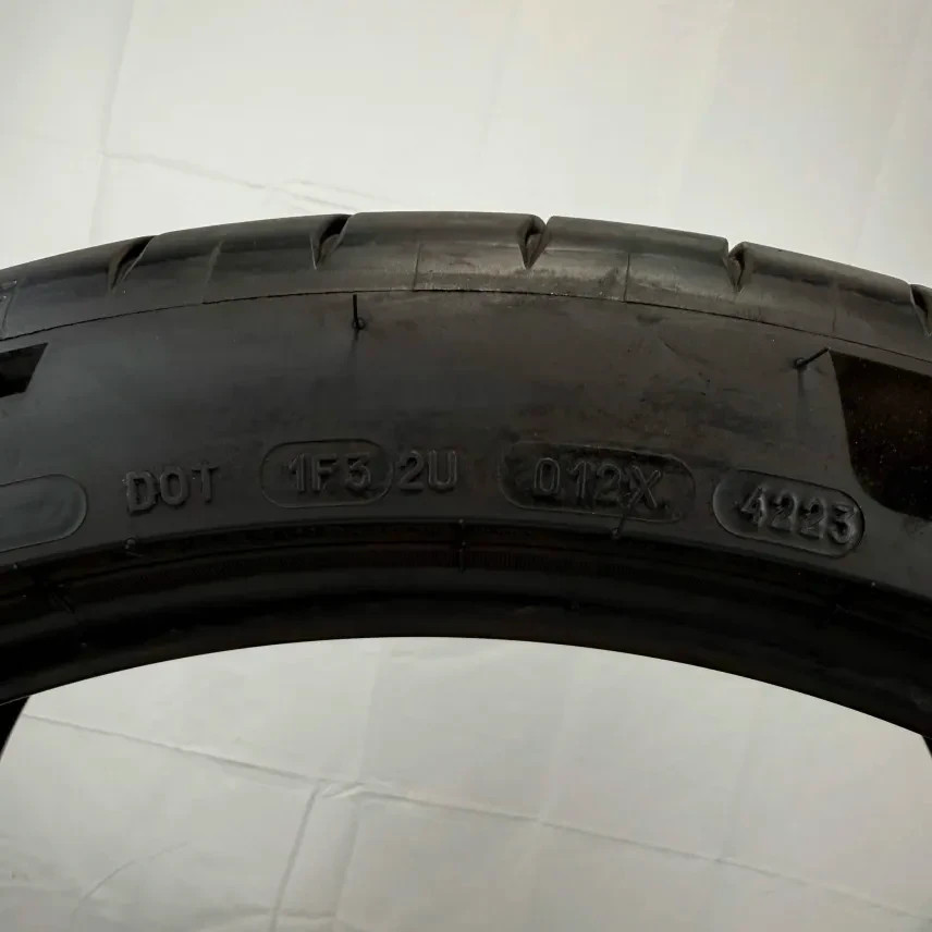 Used 325/30ZR21 Michelin Pilot Sport S 5 AML 108Y 4.5/32 (DOT 23)