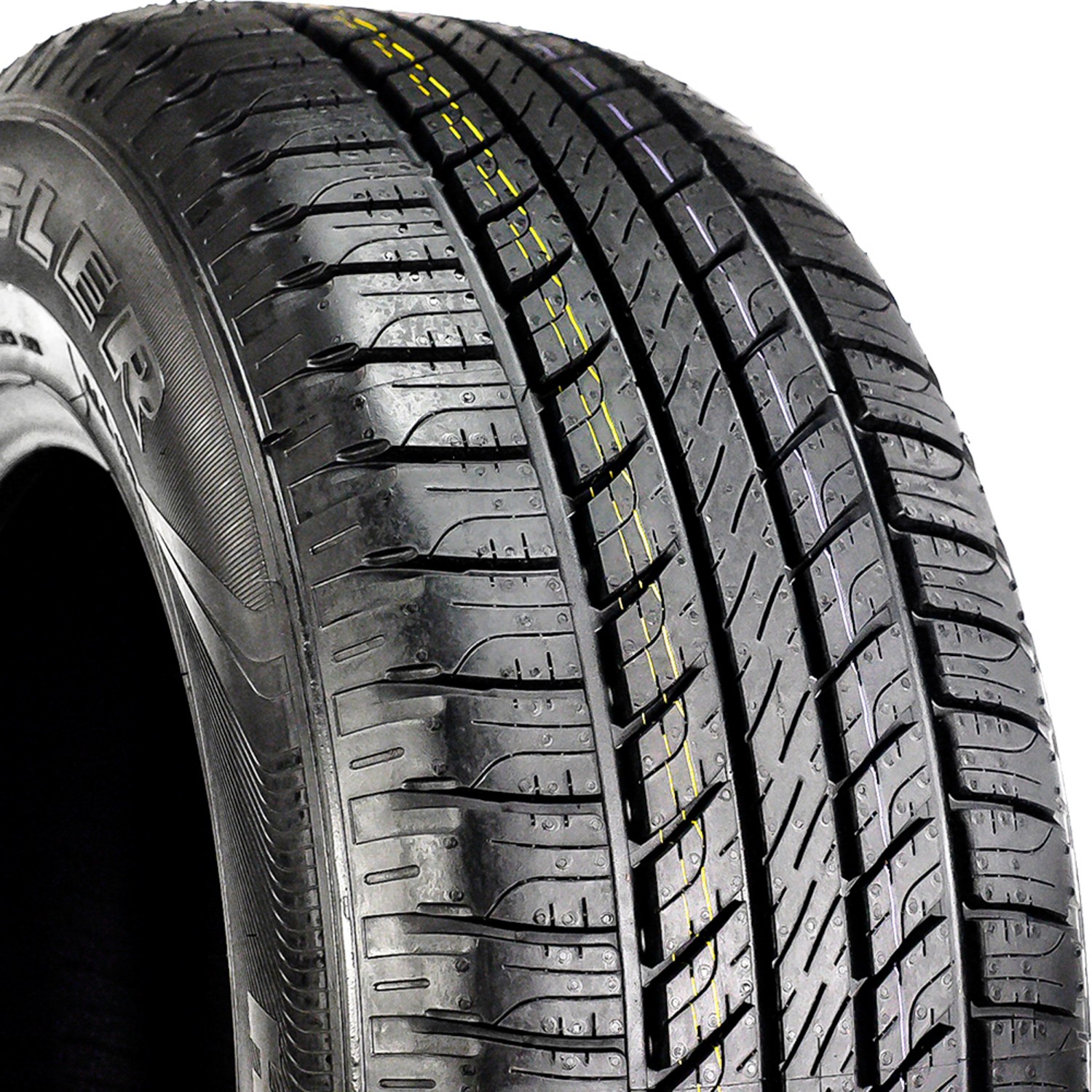 4 Tires 255/55R19 111V XL Goodyear Wrangler HP All Weather Performance