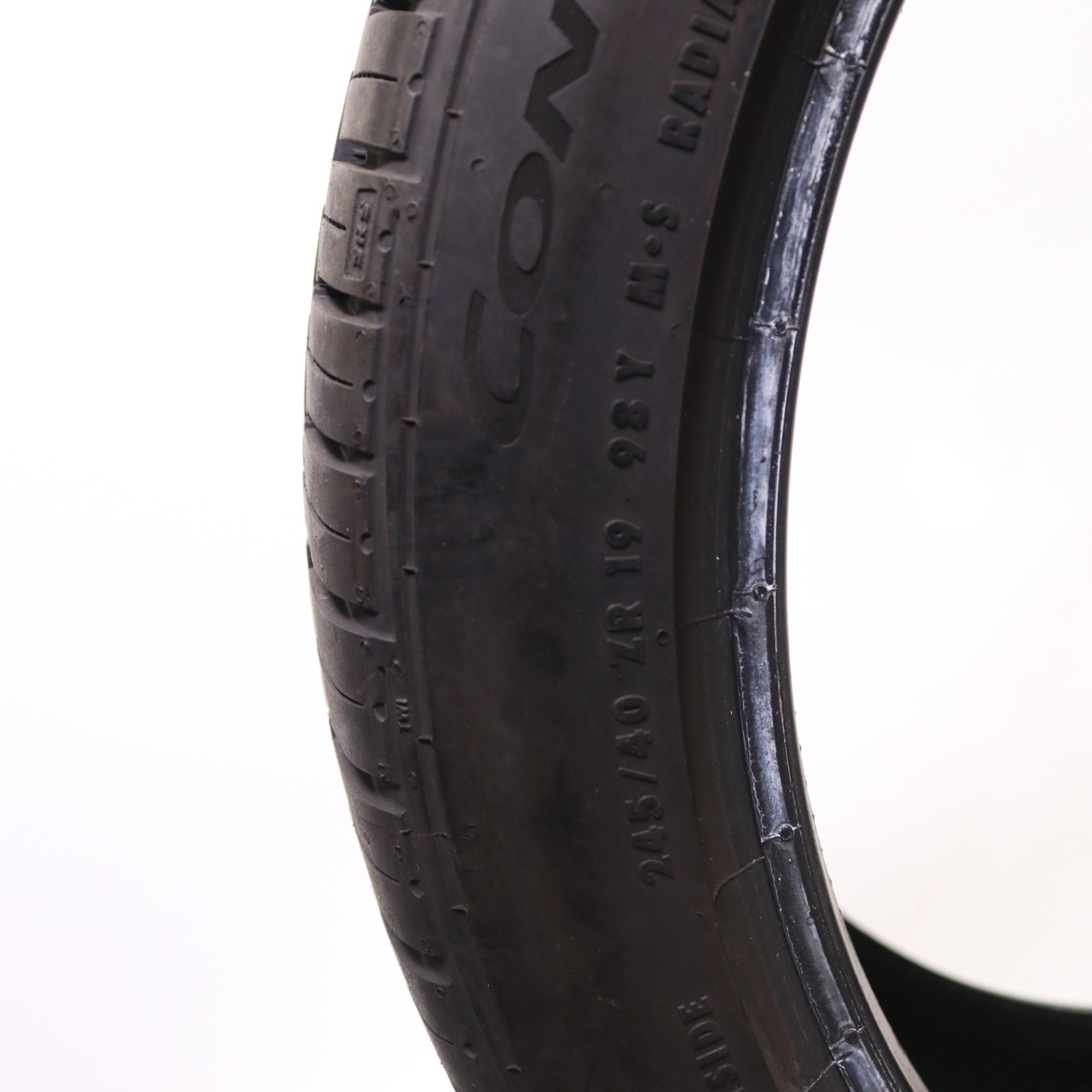 Set of 2 Used 245/40ZR19 Continental ControlContact Sport SRS Plus 98Y 7-7.5/32