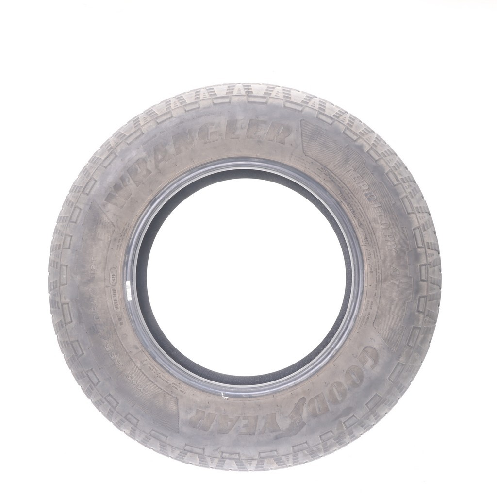 Set of (4) Used 255/70R17 Goodyear Wrangler Territory AT 112T – 8.5-9.5/32