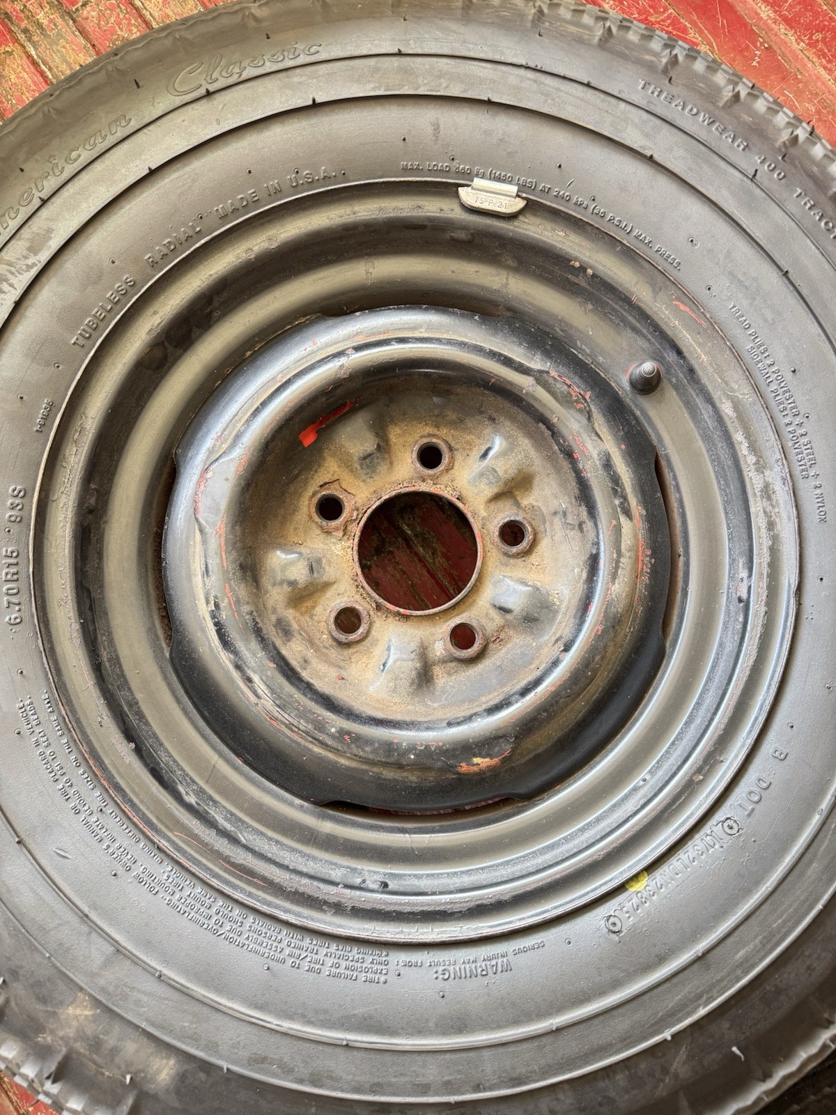 Coker American Classic 670R15 Tires On 1955/56 Chevrolet 15×5 Wheels