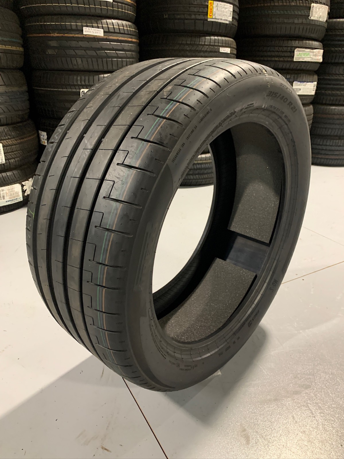 1 New 315 40 21 Pirelli P Zero PZ5 PNCS Noise Cancelling Summer Tire