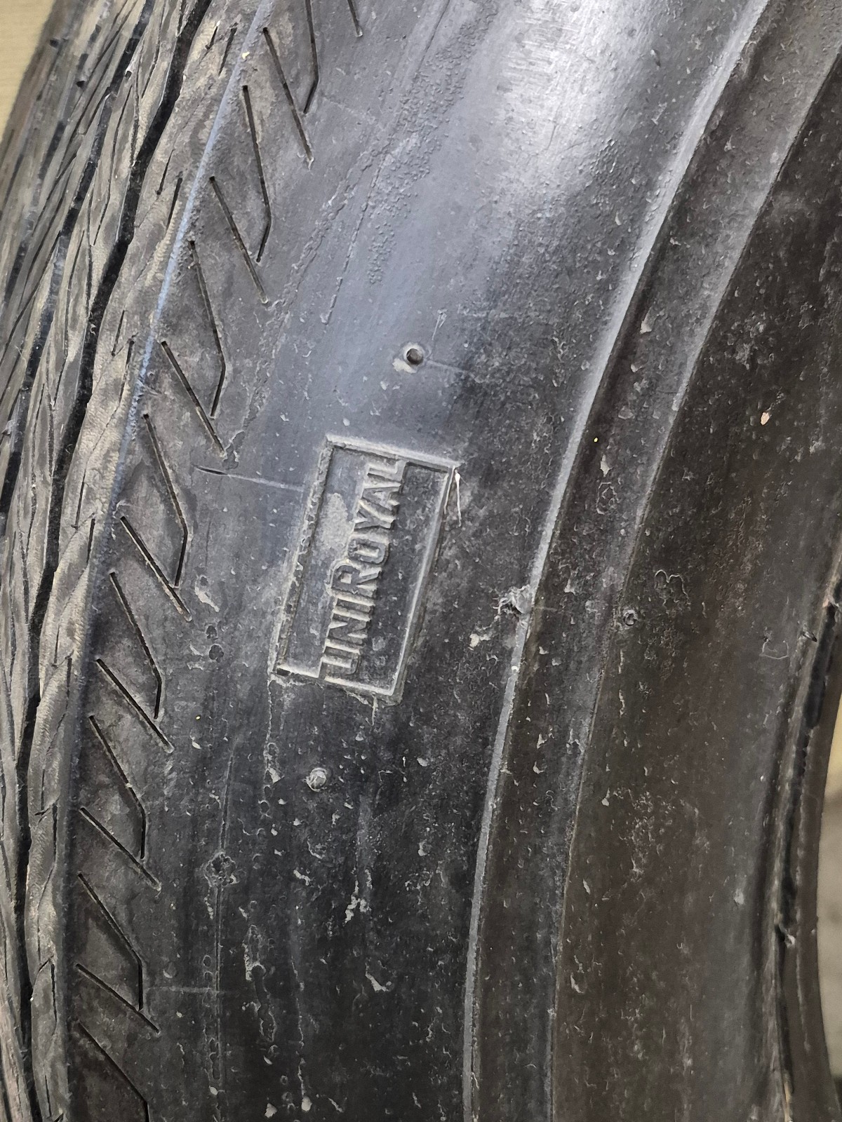 Vintage Uniroyal G78-15 Double White Stripe Bias Ply Tire